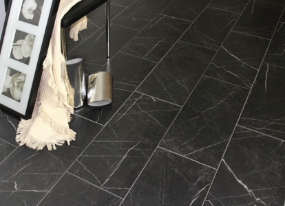 843173 MARBLE NEGRO