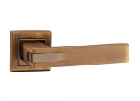 Ручка дверная Z-1320